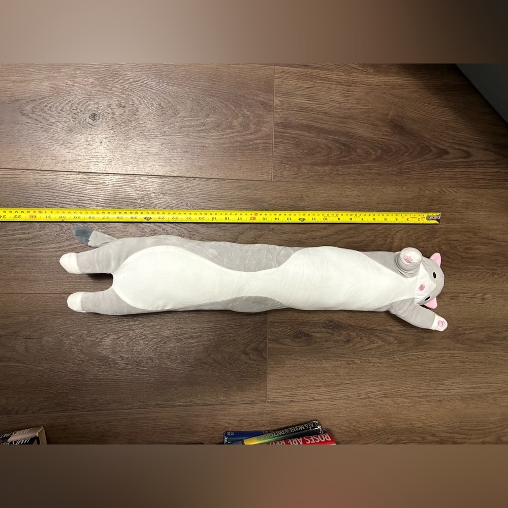 Long Plush Cat - Picture 3 of 4